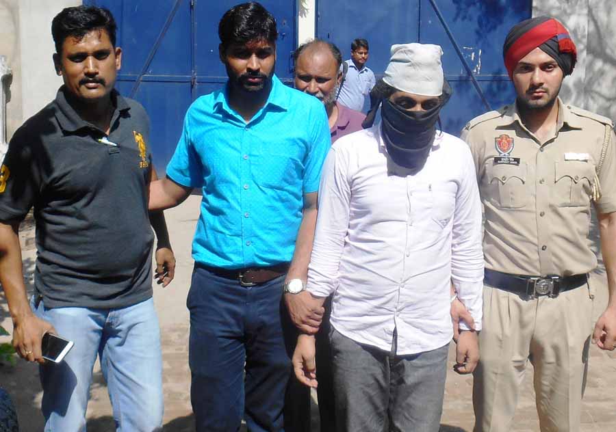 Accused, Fraud, Arrested, Police, Punjab