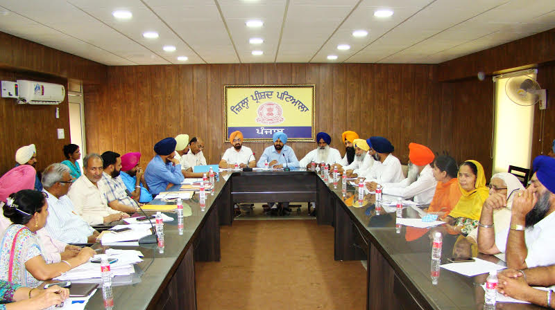 Panchayat, Provide, Land, Health Centers, Meeting, Punjab