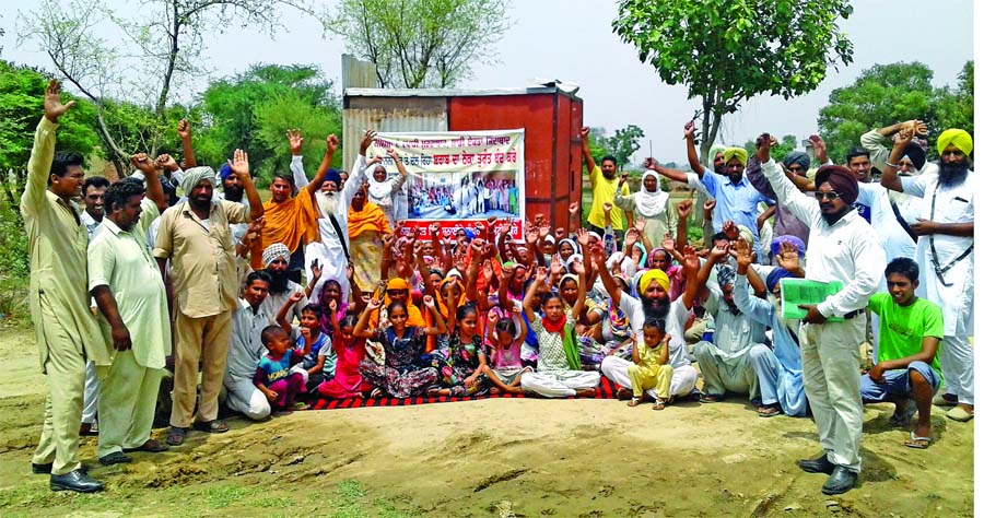 Villagers, Protest, Committee, Strike, Raised, Workers, Village, Punjab