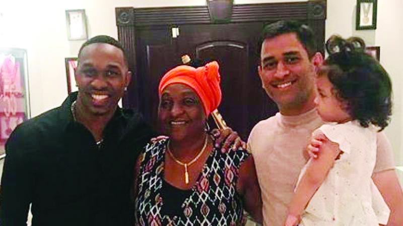 Dwayne Bravo, Hospitality, Indian Cricketers, MS Dhoni