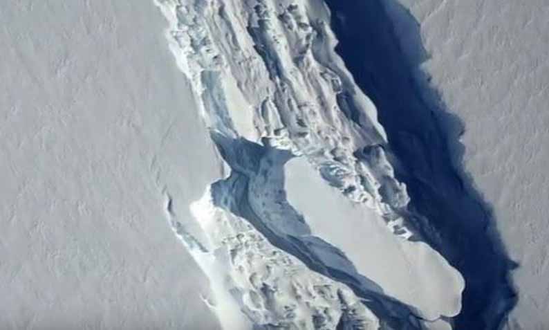 Large Part, Glacier, Antarctica, Break, Sea, Scientist