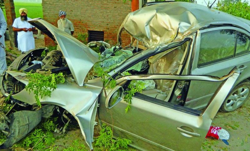 Death, Car, Collided, Tree, Punjab