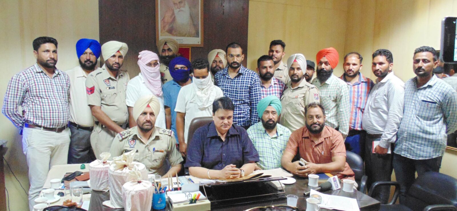 Heroin, Smugglers, Arrested, Police, Cash, Punjab