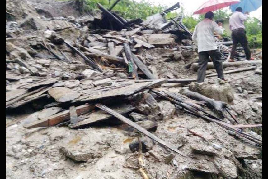 Landslides, Rain, Death, Bus, Peoples, Himachal