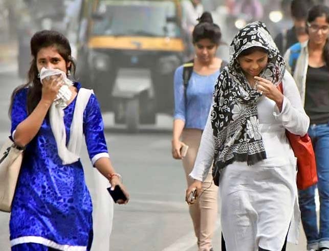 Air Pollution, School, Delhi, Tweet, Arvind Kejriwal