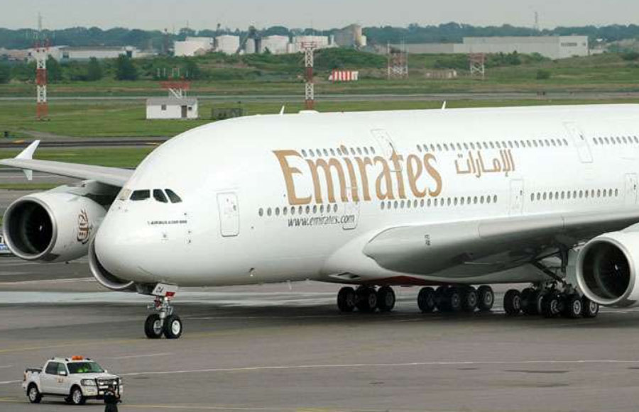 Emirates Airlines, Served, Airplane 'Hindustani Food'