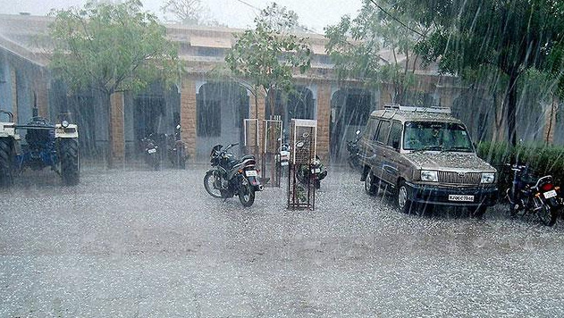 Heavy rains in UP in UP