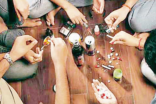 Young generation wasted in addiction