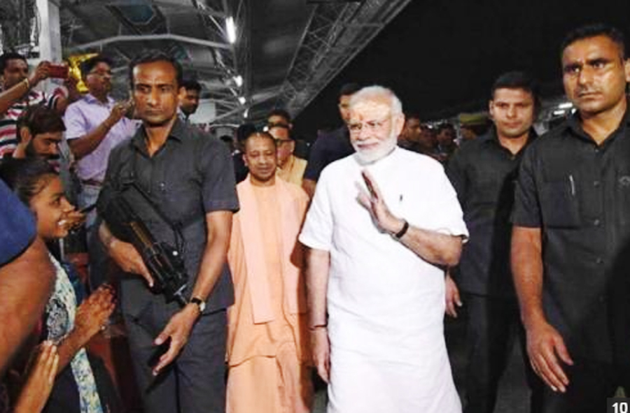 Modi, Surprised, Railway, Station, Varanasi