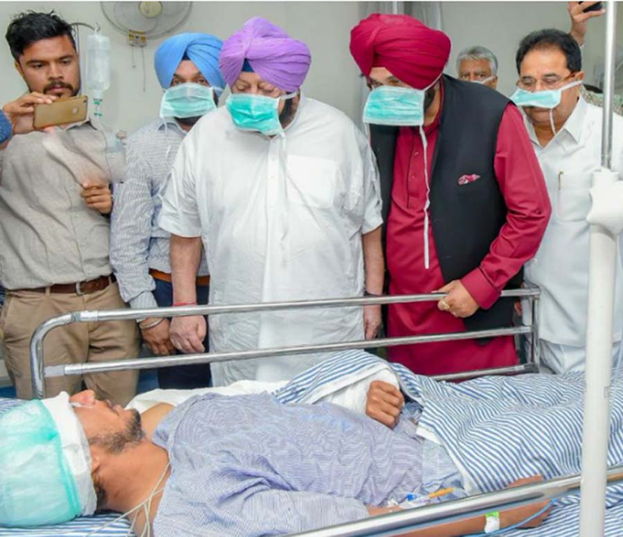 Amritsar Incident: CM Amarinder Reached Amritsar To Know The Injured