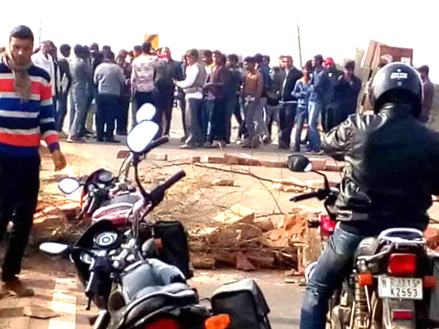 Agitators Stormed The Agra National Highway On The Fourth Day