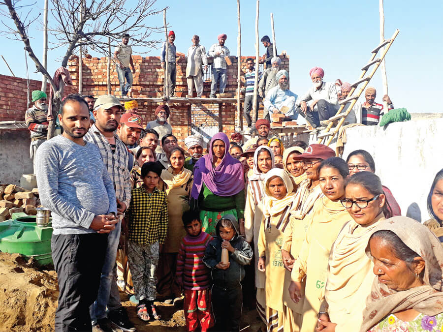 Dera Followers, Made House, Homeless, Punjab