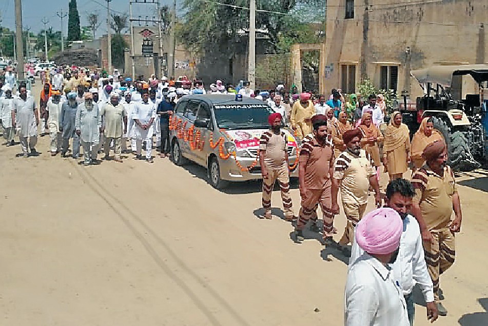 Ranjit Kaur donates the dead body