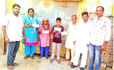 Checks of the distributed assistance amount to the needy