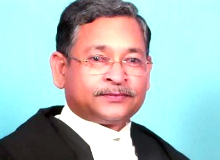 Chief Justice allowed CBI to file case against High Court judge