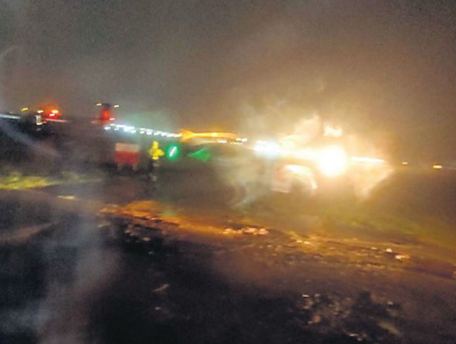 Gujarat: Bhopal-Surat flight slips on runway despite heavy rain permission given to Landing
