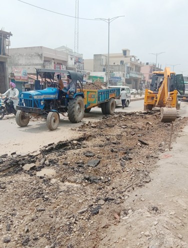 Yamini road repair begins with rain