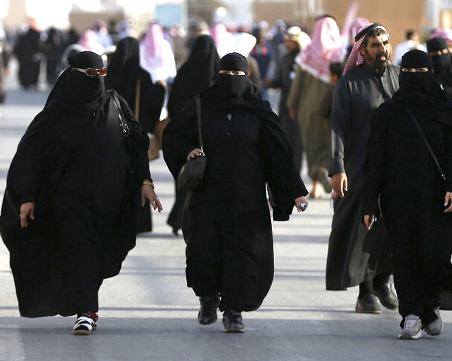 Law changed in Saudi women do not need to accept male guardians for marriage