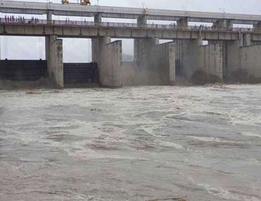 Yamuna crossing danger mark in Delhi