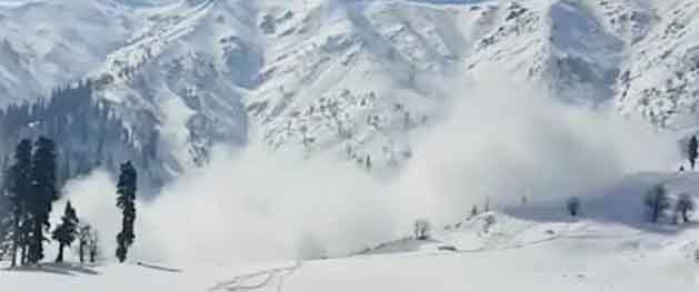 Avalanche in Kupwara