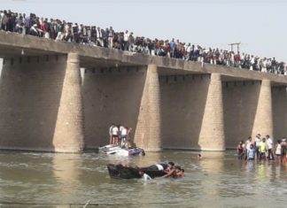 24 dead as bus falls in river in Rajasthan - Sach Kahoon News