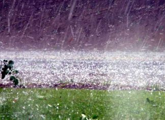 Rain: आसमां से फिर बरसती आफत Hail and rain