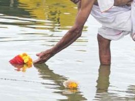 अस्थियों का प्रवाह रूका, परन्तु कल्याण के रास्ते अभी भी खुले The flow of ashes stopped, but the ways of salvation are still open