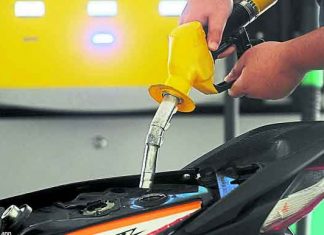 Unexpected fall in crude oil