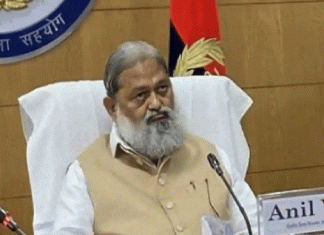 बॉर्डर खोलने के लिए मुझ पर प्रेशर डाला, लेकिन मैं नहीं माना : विज Pressured me to open the border, but I did not agree Vij