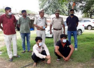 5 लाख की चरस के साथ दो युवक काबू Arrested