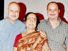Corona-infected family, including Anupam Kher's mother