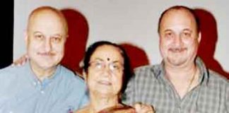 Corona-infected family, including Anupam Kher's mother