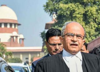 भूषण के खिलाफ अवमानना मामले की सुनवाई 4 अगस्त तक टली Prashant-Bhushan-case