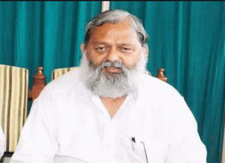 Show cause notice issued to IAS Shekhar Vidyarthi and IPS Pratiksha