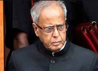 pranab mukherjee dies