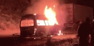 13 killed, five injured in van fire in Pakistan