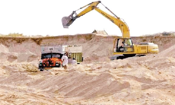 Controversy between Haryana and UP police over mining