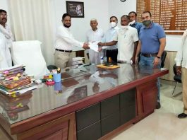 पेयजल किल्लत को लेकर सौंपा ज्ञापन Drinking Water Shortage