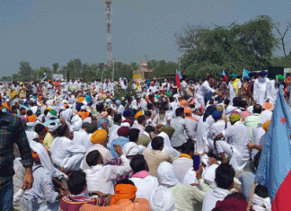 Farmers took to the streets to protest against the agricultural ordinance, jammed