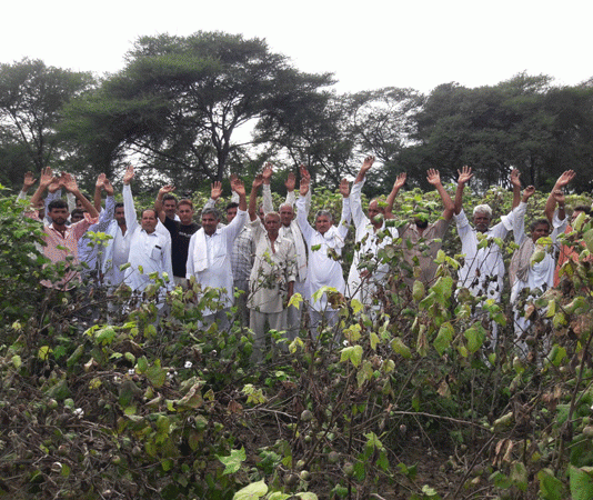 Officials prepared report of crop failure without reaching the fields, farmers expressed anger
