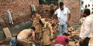 Sadh Sangat of Barara block extended help under the Ashiana campaign