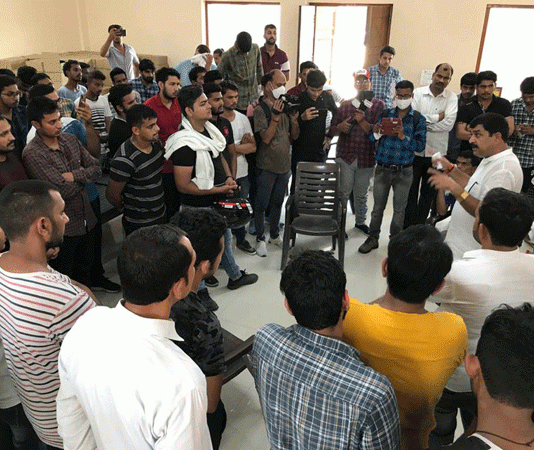 Wrong policies of government forced unemployed youth to stumble Balraj Kundu