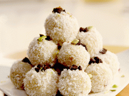 नारियल चावल के लड्डू Coconut-rice-Sweet