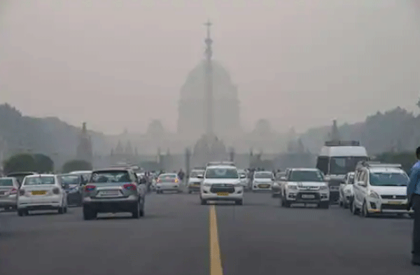 Pollution and corona double hit in Delhi