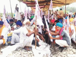 Rail traffic in Punjab severely affected as farmers movement continues