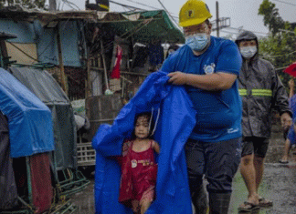 Cyclone 'Goni' kills 10 in Philippines