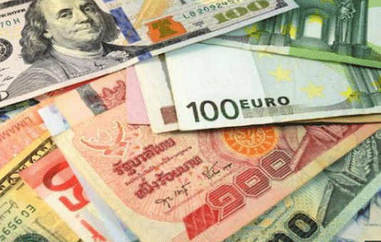Foreign exchange reserves cross $ 560 billion
