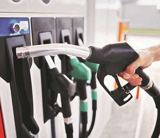 पेट्रोल-डीजल के दाम लगातार 42वें दिन स्थिर Petrol Diesel Price