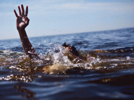 Saved the life of a drowning woman and performed the duty of humanity
