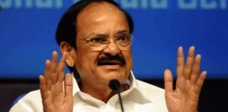 Countrymen express gratitude to soldiers Naidu